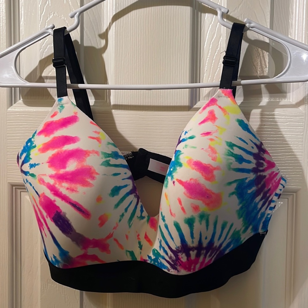 NWOT 36DD PINK by Victoria’s Secret Wear Everywhere Lightly Lined Wireless